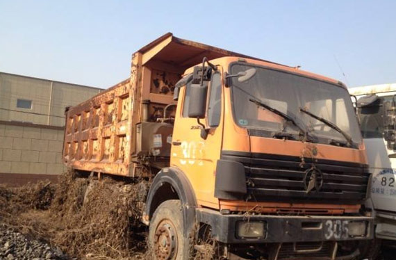 重庆朝阳报废车回收,车辆报废回收公司